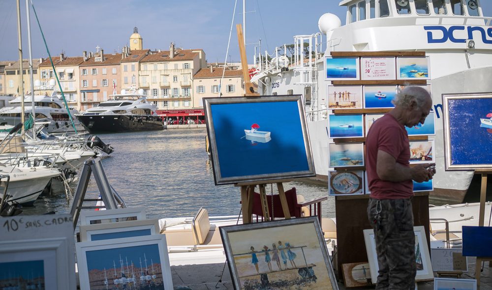 MALERKUNST: Mange store billedkunstnere har funnet veien til St. Tropez (bildet) og Azurkysten, angivelig på grunn av det fenomenale lyset her.
