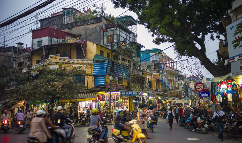 Hanoi streetlife94 low res