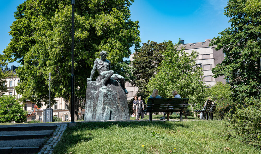 TEGNÈRLUNDEN: Den lille parken et steinkast eller to fra leiligheten i Dalagaten var også et sted Astrid Lindgren ofte dro innom.
