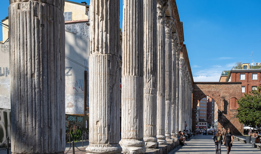 ANTIKKE: San Lorenzo-søylene er de mest berømte antikke romerske søylene i Milano, og ligger i Porta Ticinese-distriktet.