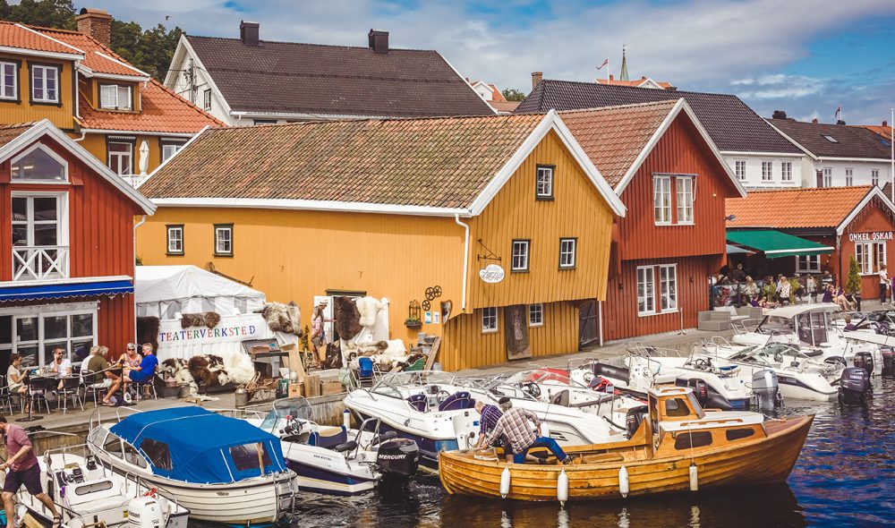 BÅTLIV: Skjærgården utenfor Kragerø består av nærmere 500 øyer, holmer og skjær.