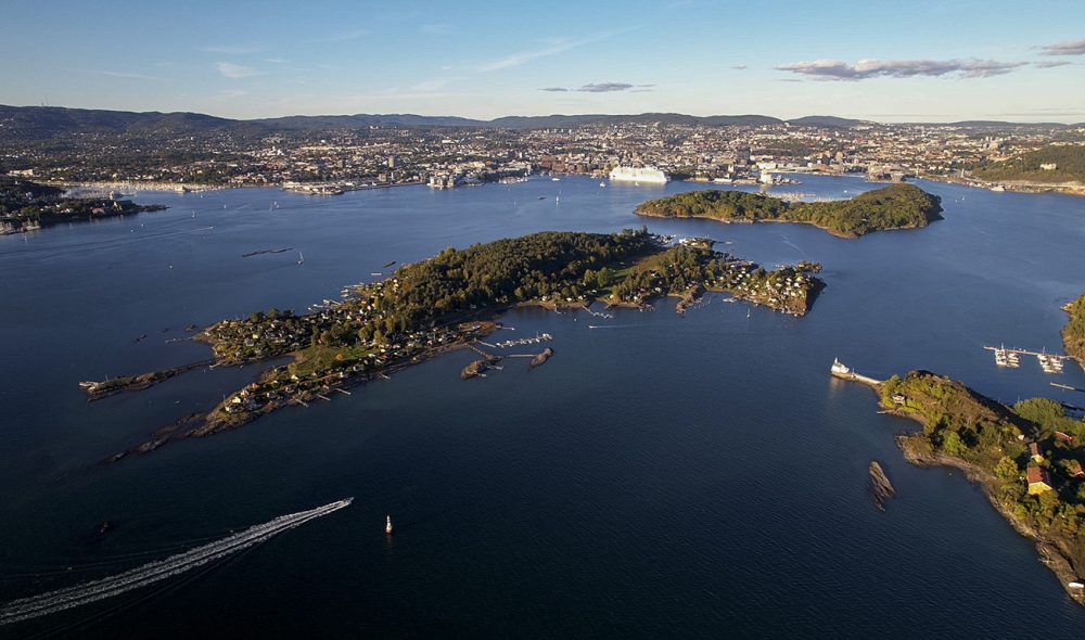 OVERSIKT: De populære øyene ligger tett inntil hovedstaden. (Foto: Visit Oslo)
